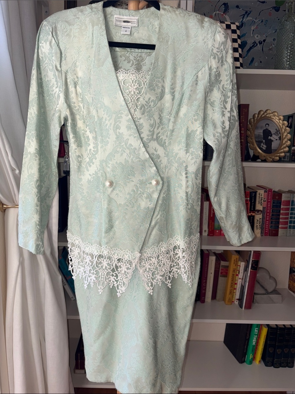 GORGEOUS Vintage Scott McClintock Mint Green Jacquard Lace Suit
